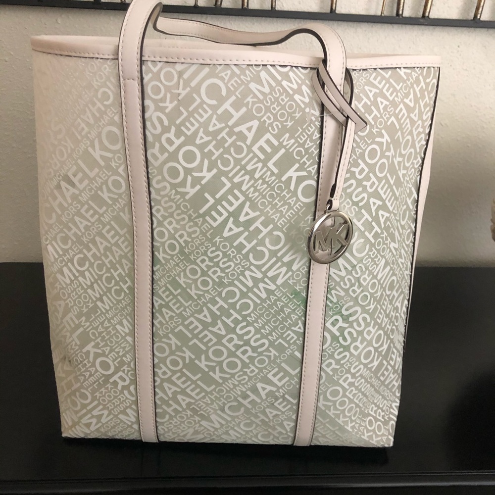 Beautiful Sheer Michael Kors Beach Bag NWT